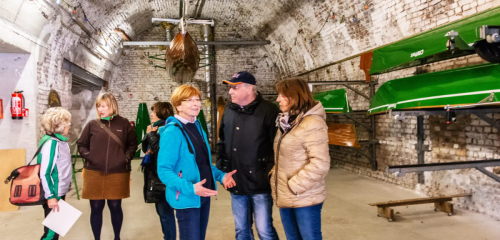 Fachkundige Führung im Bootskeller