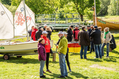 Trotz "Aprilwetter" reger Andrang.