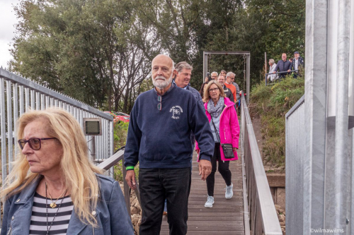 Der Hafen wird von den Gästen eröffnet.