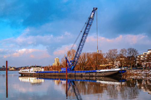 Holzdalben ziehen nachmittags-2647-Bearbeitet