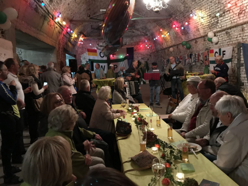 Stimmung mit Musik von den CfWP Allstars